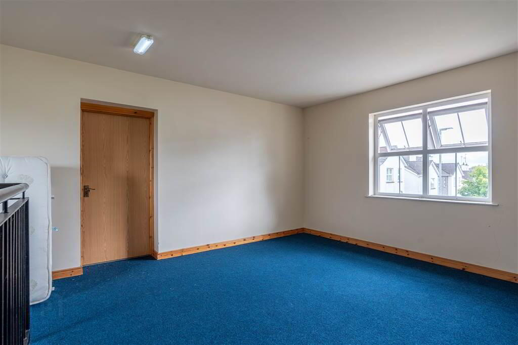 26 Doury Grove 3 of 22