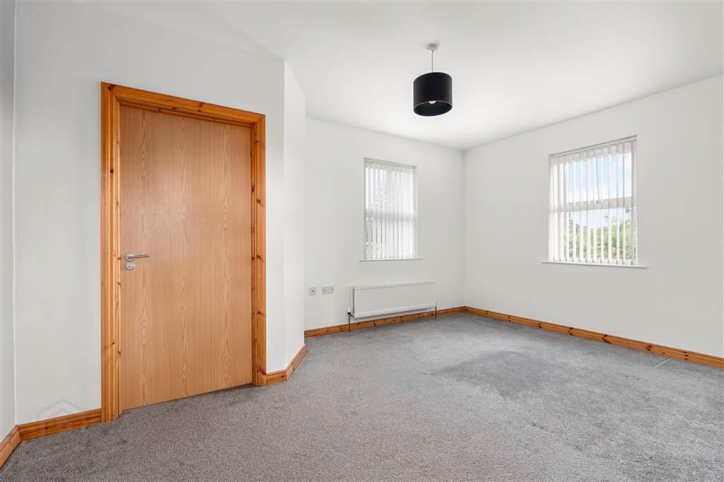 26 Doury Grove 13 of 22