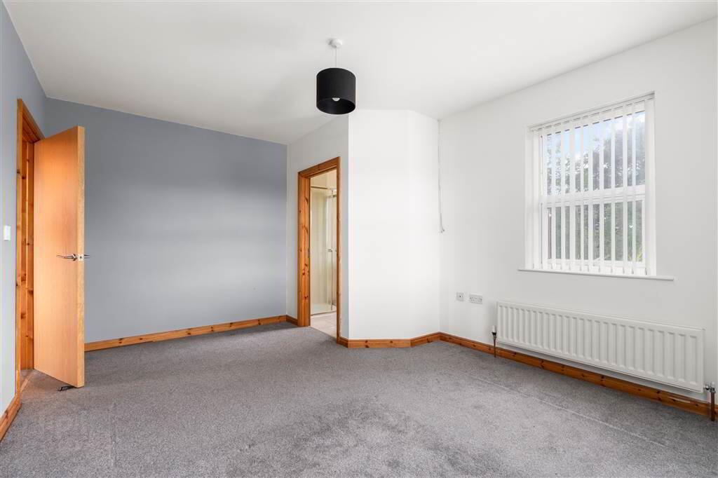 26 Doury Grove 14 of 22