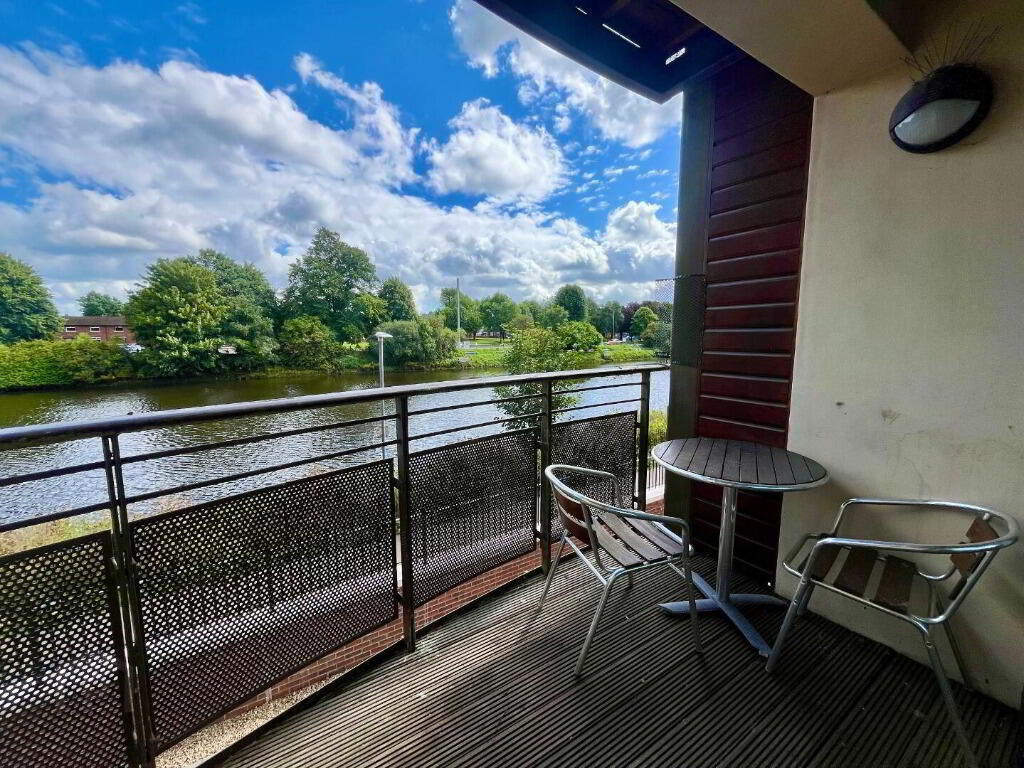 Stranmillis Wharf, 2d Lockview Road 8 of 9