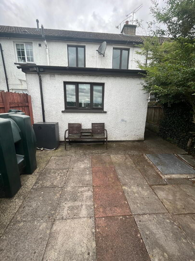 24 Barcroft Park 3 of 17