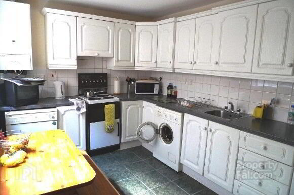 20 Rathcool Street 3 of 9