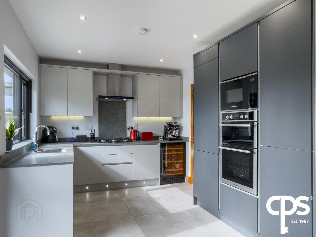 57 Tullynore Road 10 of 34