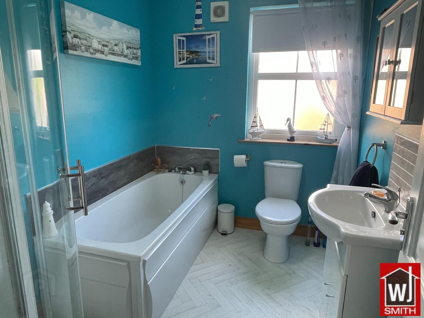 13 Garag Hill 33 of 43