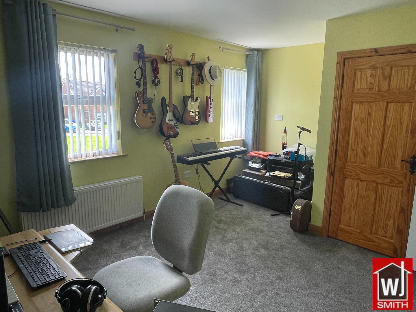 13 Garag Hill 26 of 43