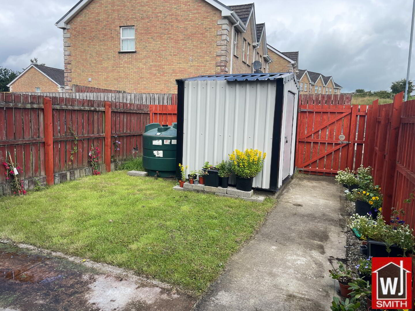 13 Garag Hill 41 of 43