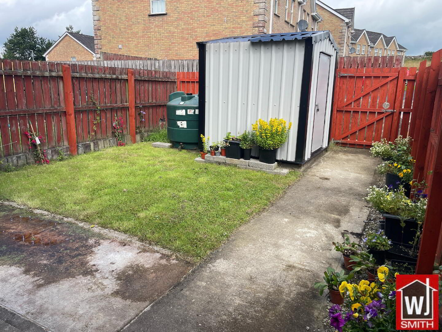 13 Garag Hill 43 of 43