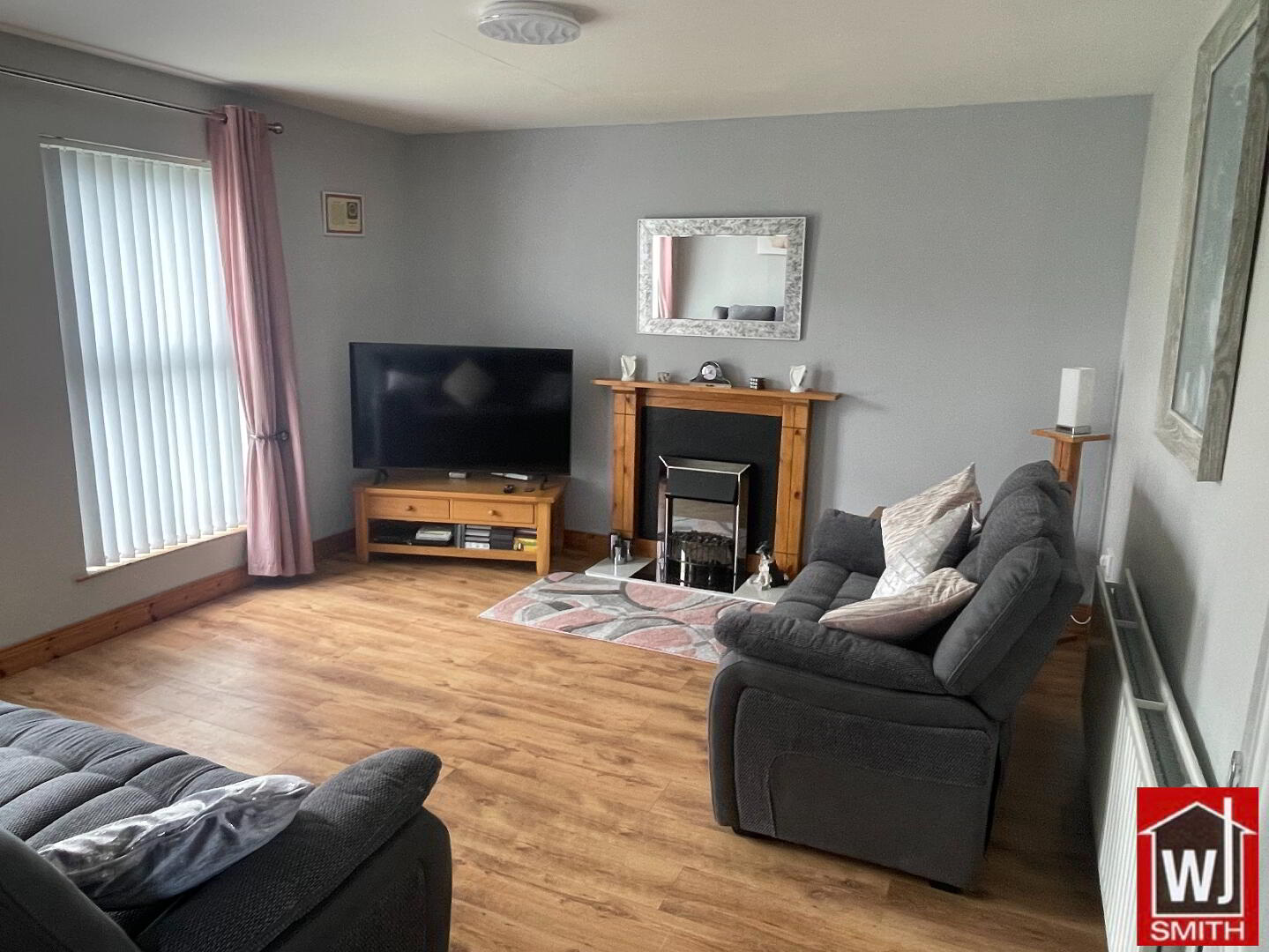 13 Garag Hill 9 of 43