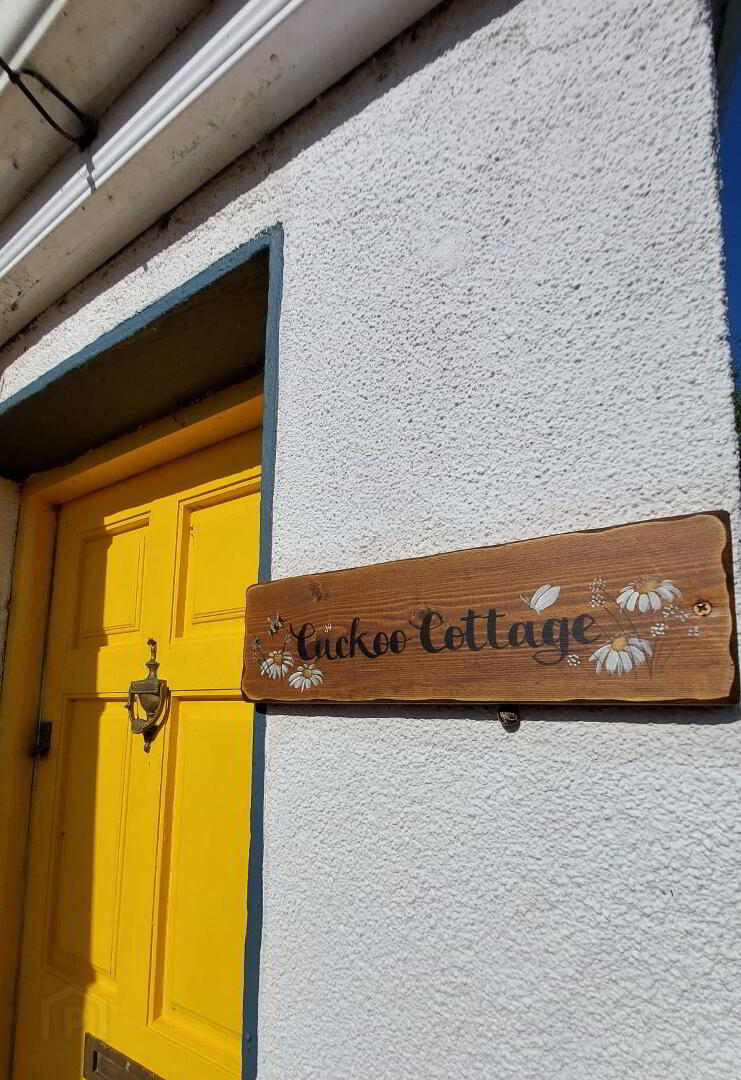 Cuckoo Cottage" 3 of 32