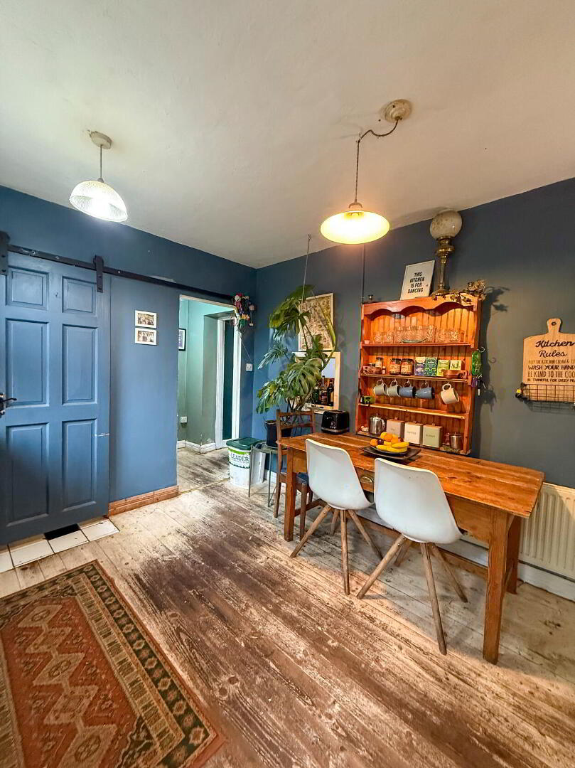 Cuckoo Cottage" 20 of 32