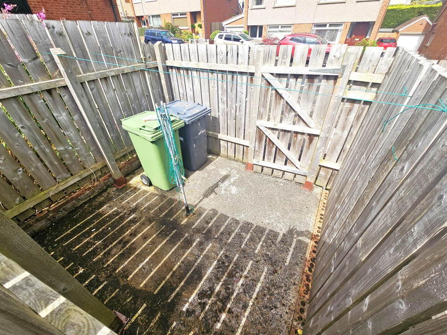 2 Llewellyn Court 11 of 12