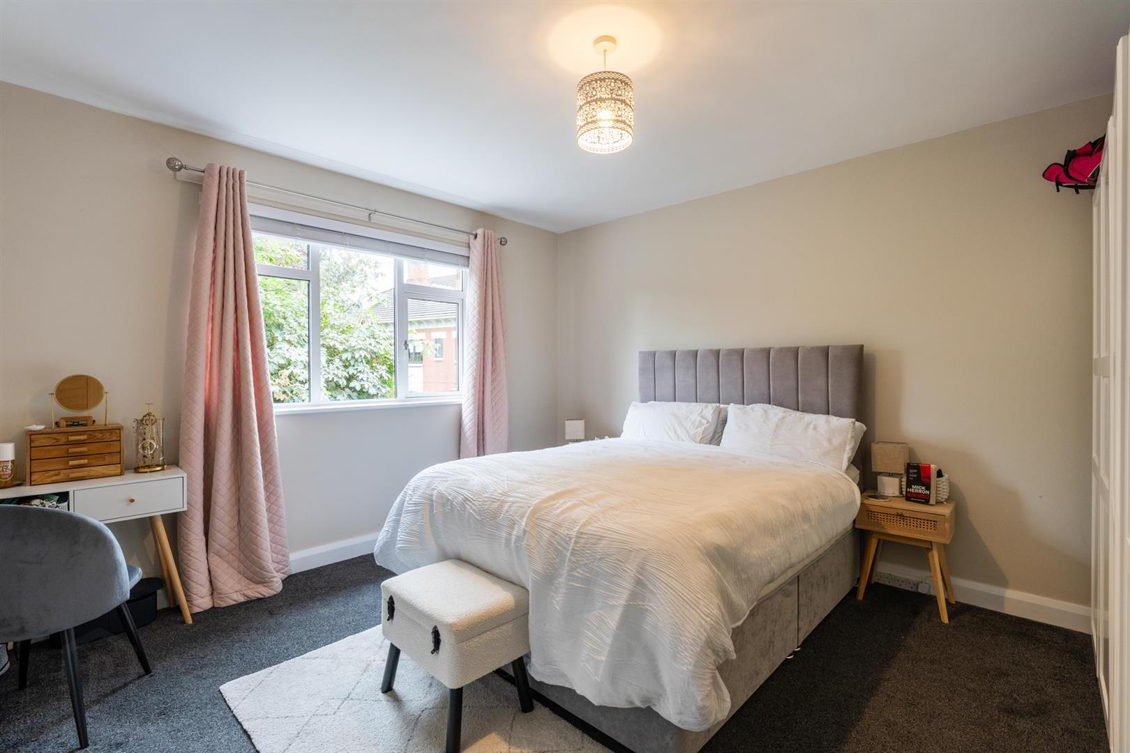 Apt 4 Pine Lodge, 3a Cherryvalley 18 of 24
