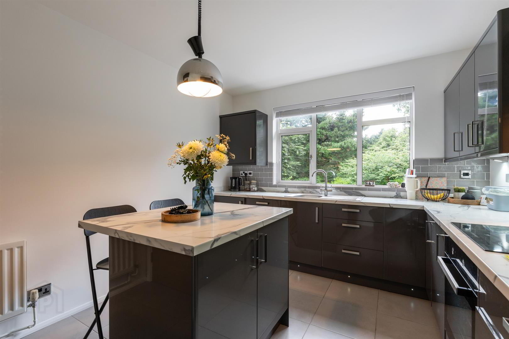 Apt 4 Pine Lodge, 3a Cherryvalley 14 of 24