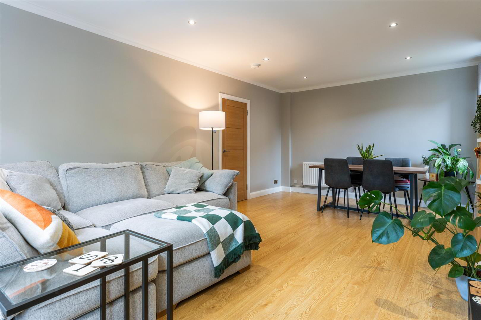 Apt 4 Pine Lodge, 3a Cherryvalley 10 of 24