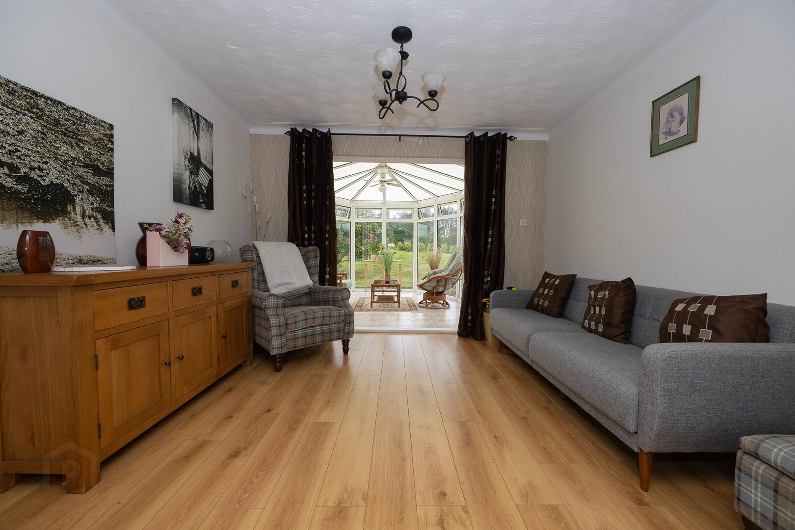 24 Crossgar Road East 15 of 42