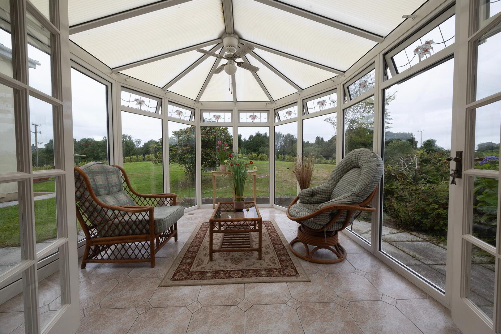 24 Crossgar Road East 16 of 42