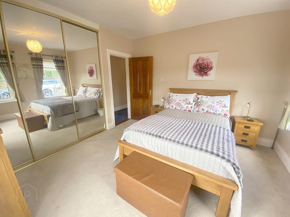 25 Gransha Road 15 of 23