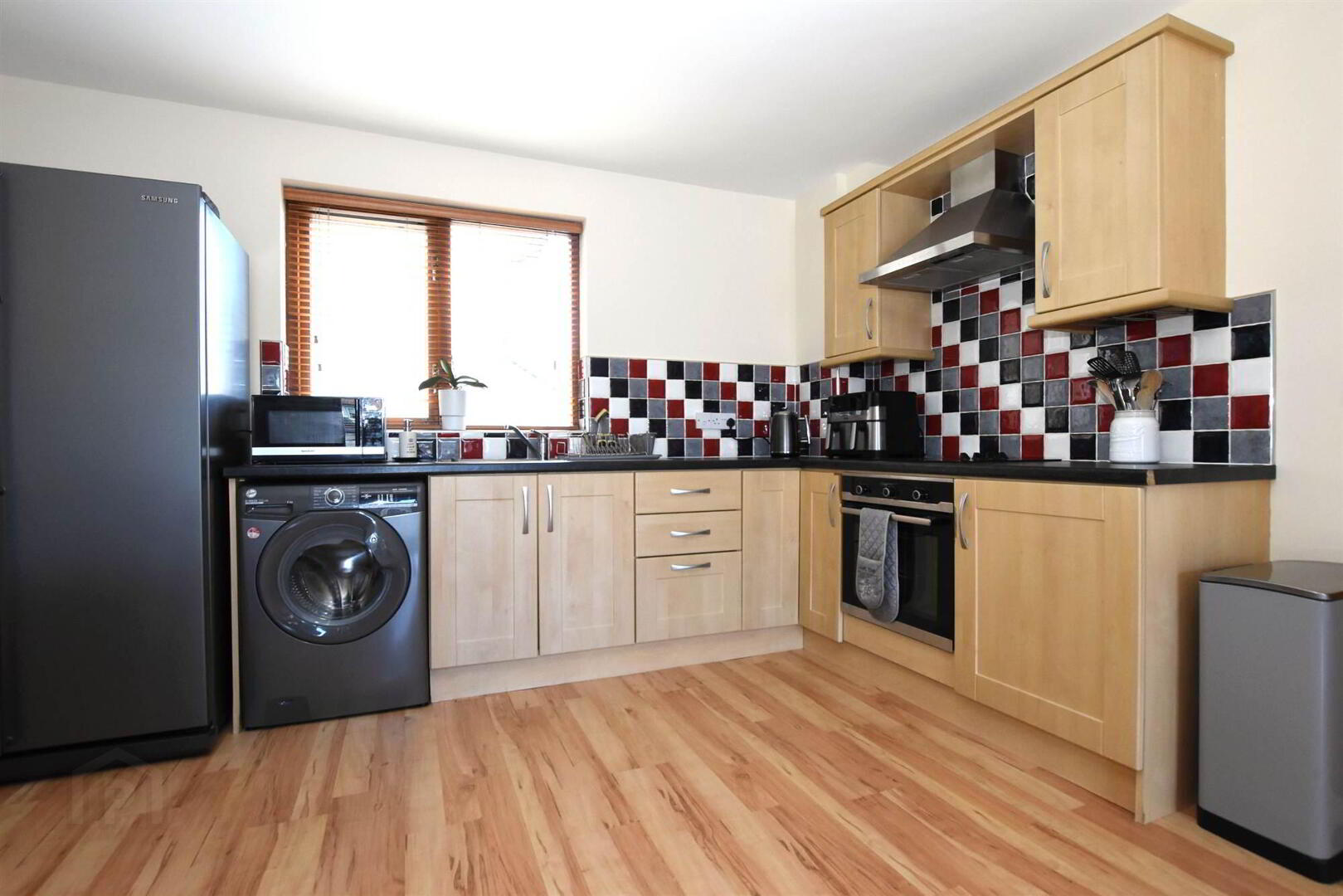 32b Mark Street 6 of 11
