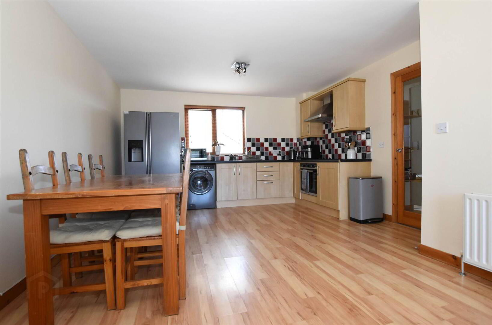 32b Mark Street 7 of 11