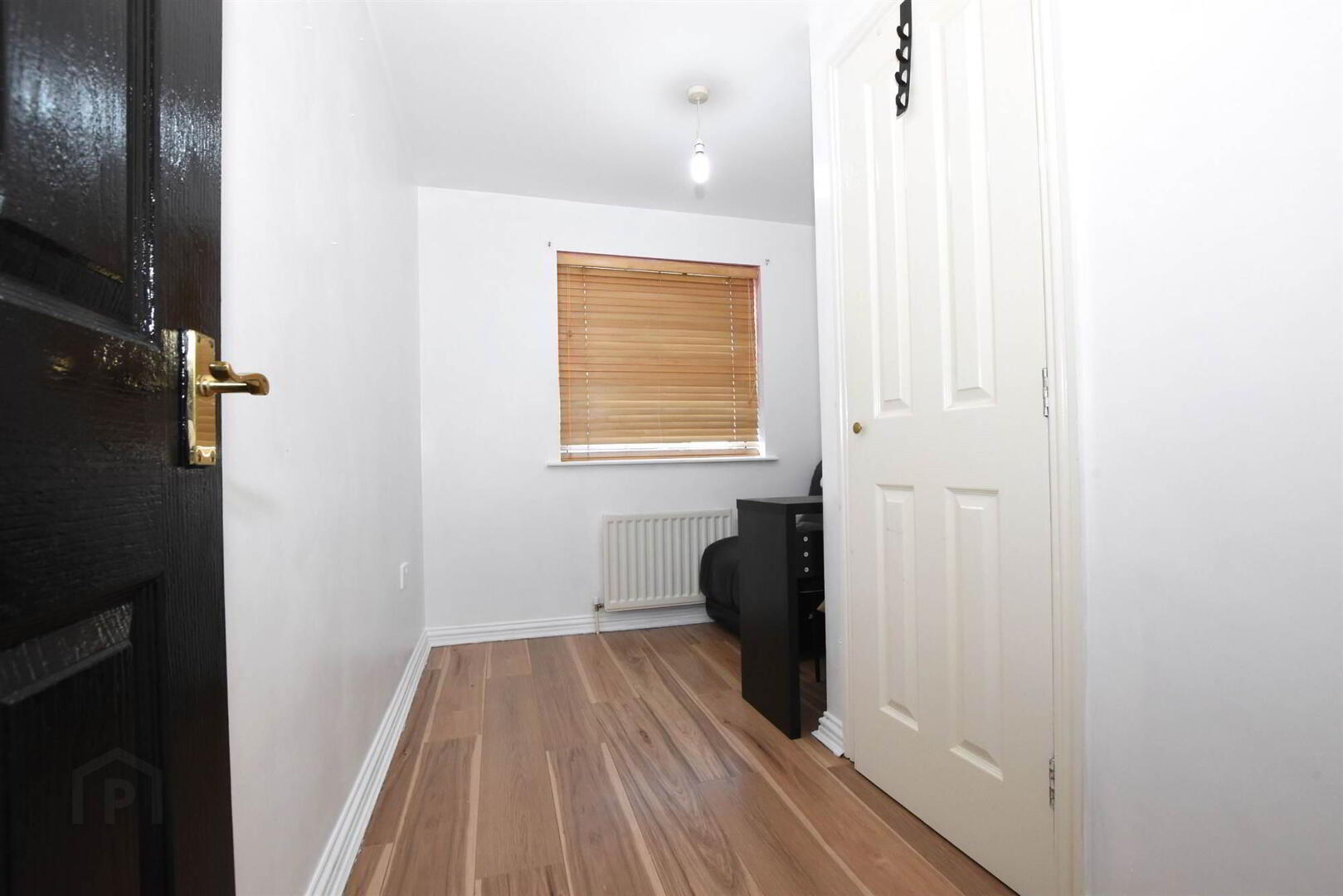 21 Larksborough Avenue 14 of 18