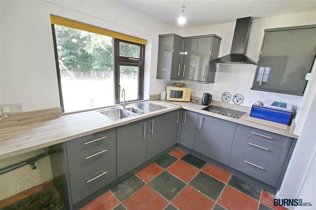 'Belvue Cottage', 14 Draperstown Road 5 of 22