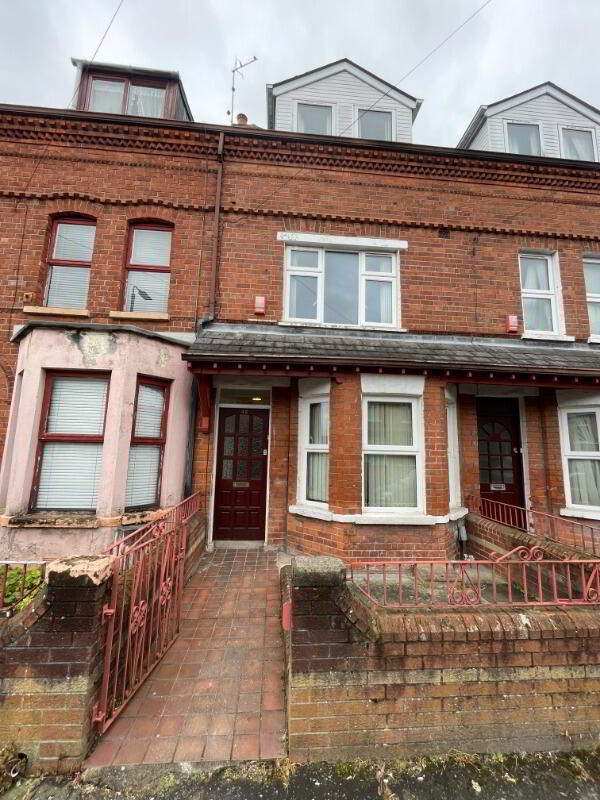 42 Ava Street 1 of 9