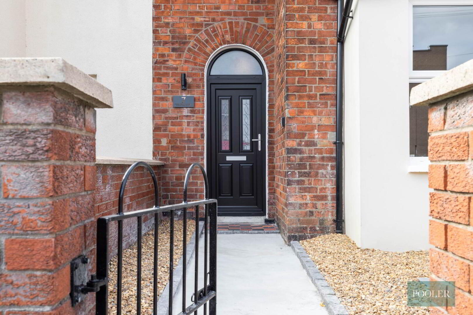 7 Willowfield Street 4 of 83