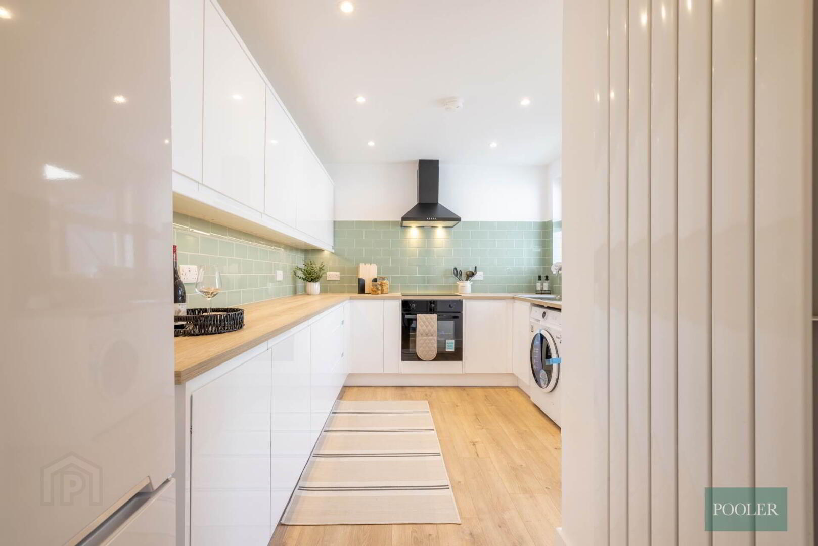 7 Willowfield Street 32 of 83