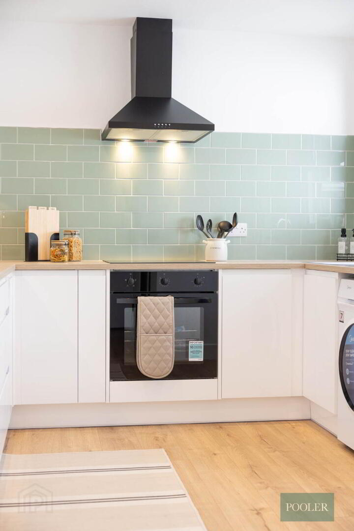 7 Willowfield Street 47 of 83