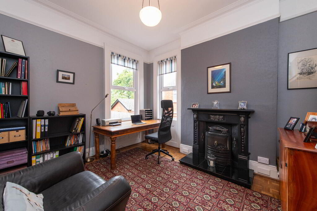 4 Waterloo Gardens 6 of 31