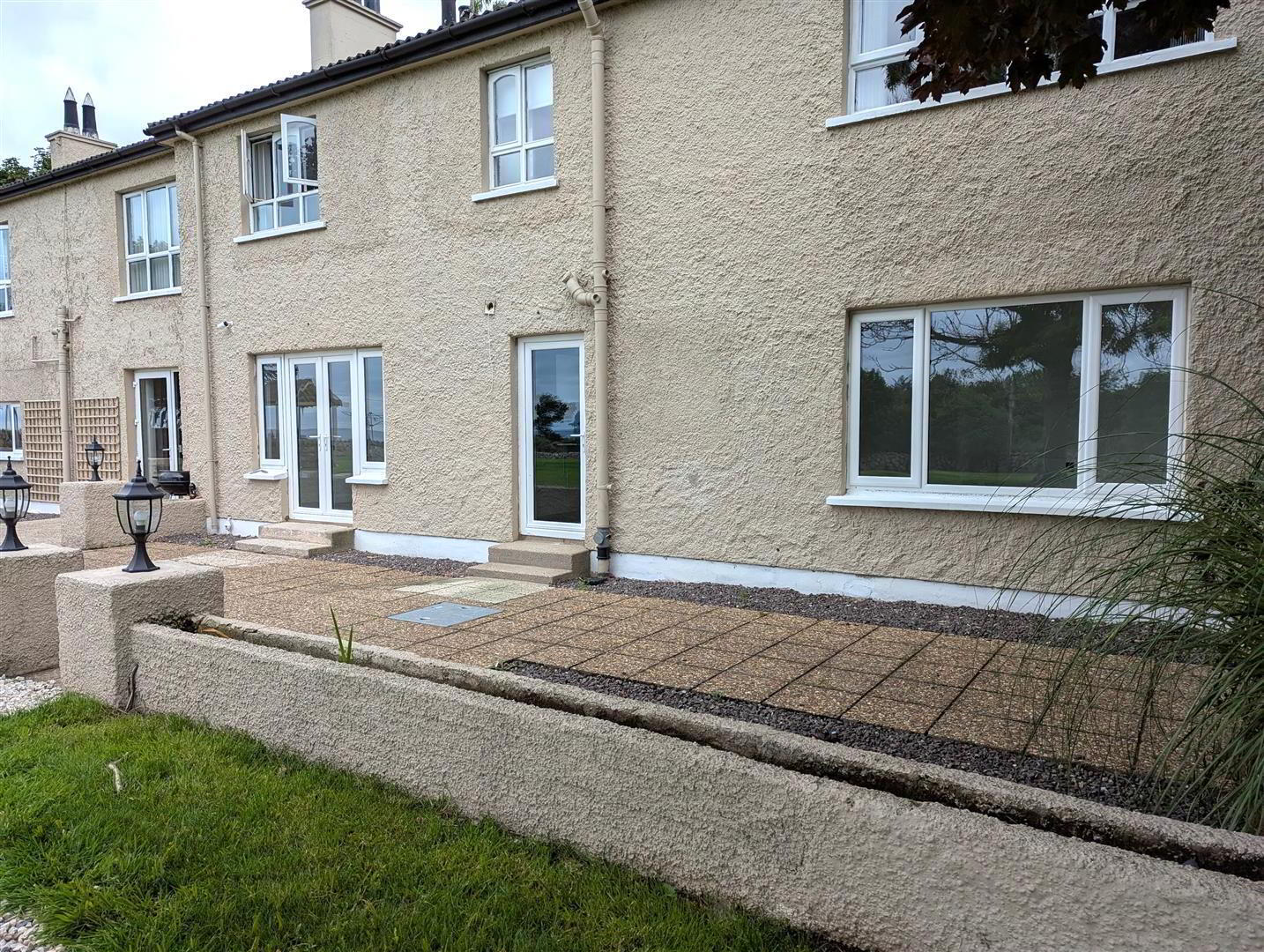 property description image