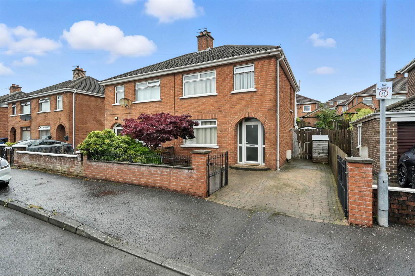94 Orangefield Avenue 1 of 17