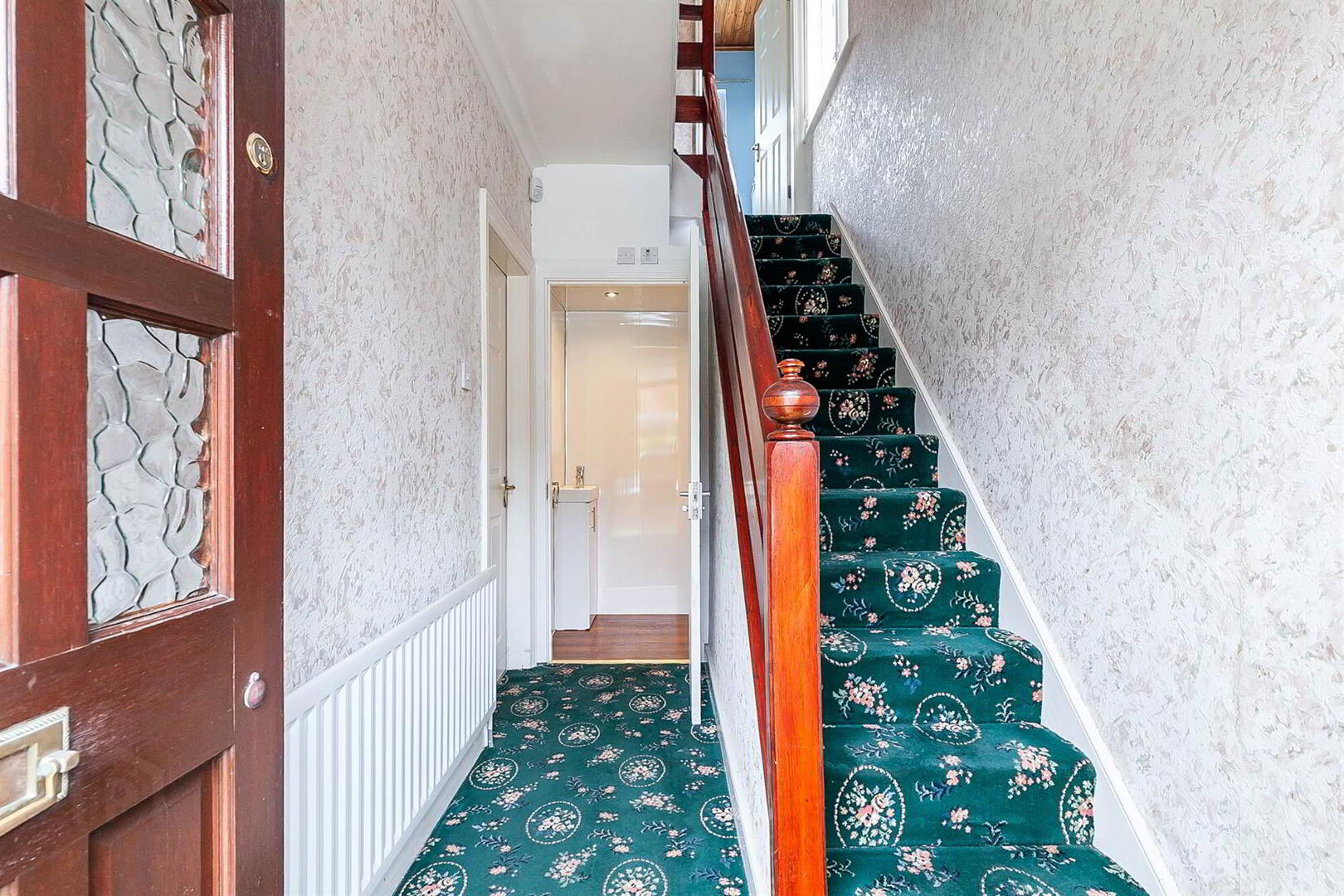 31 Parkgate Ave 3 of 21