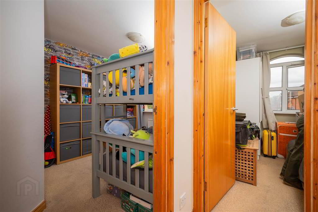 1 Richmond Court 8 of 11