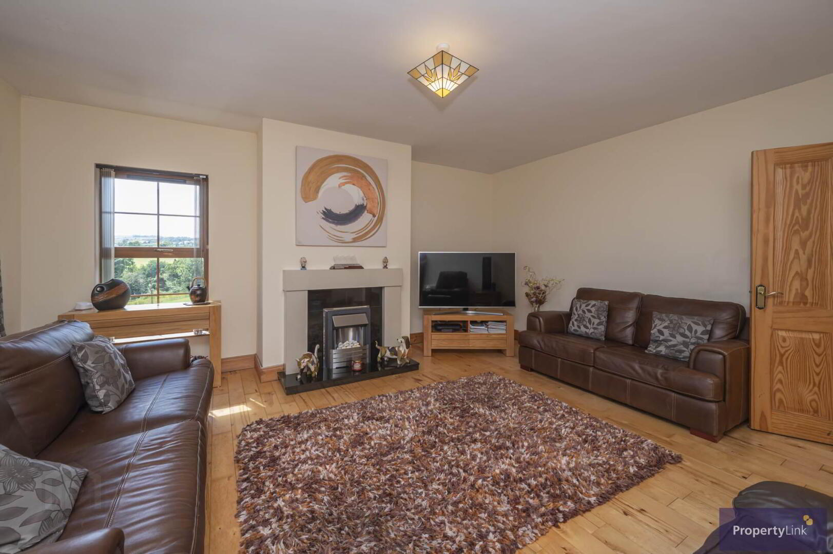 37 Cladymore Road 5 of 25