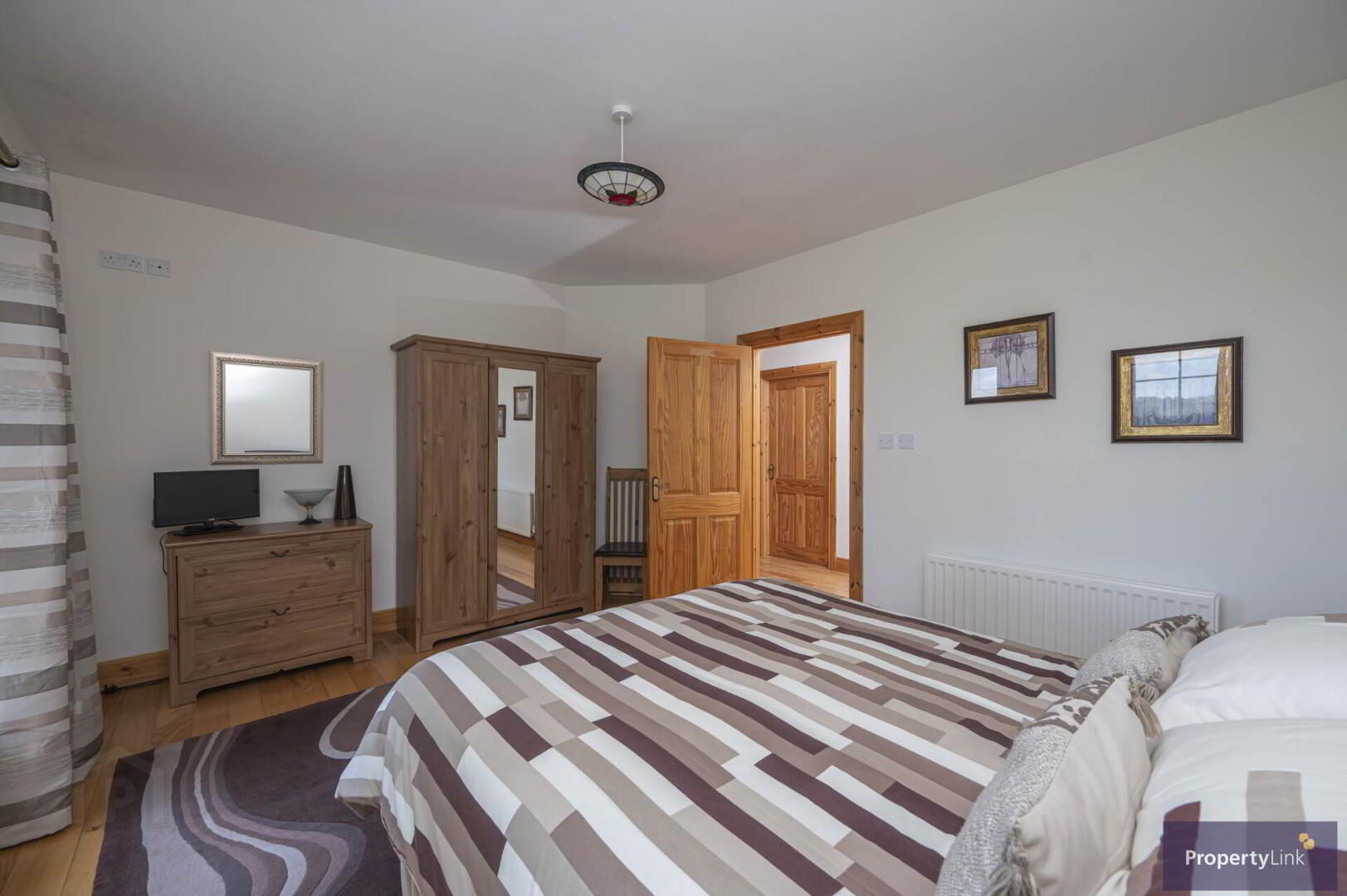 37 Cladymore Road 19 of 25
