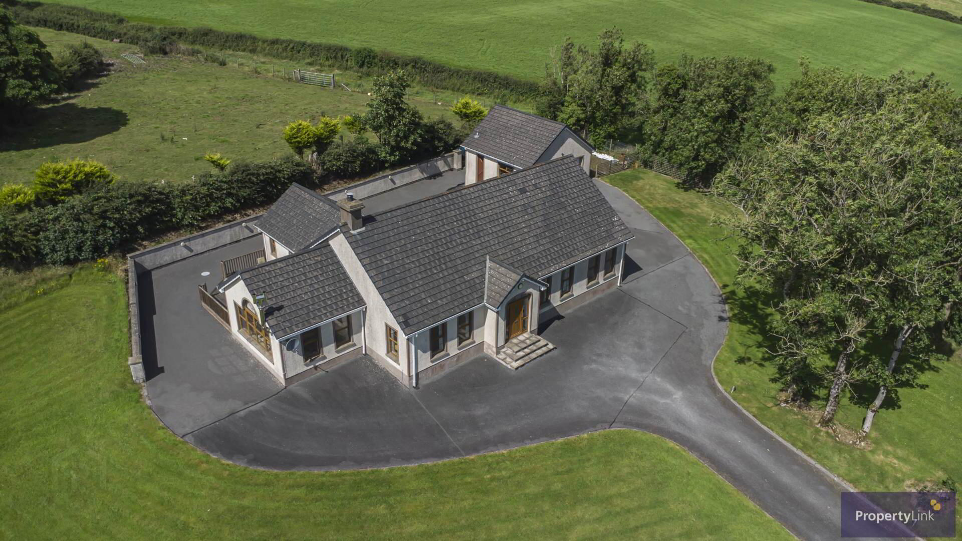 37 Cladymore Road 23 of 25