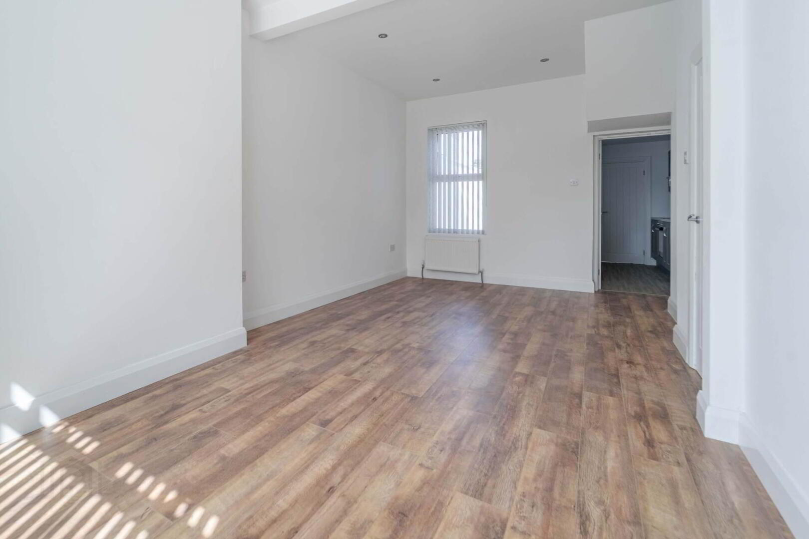 95 Hillhall Road 5 of 16