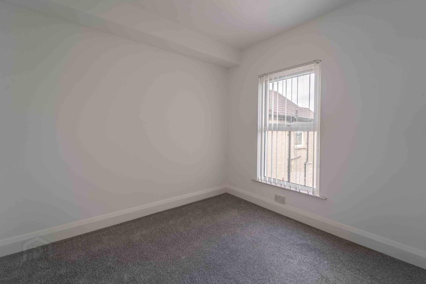 95 Hillhall Road 12 of 16