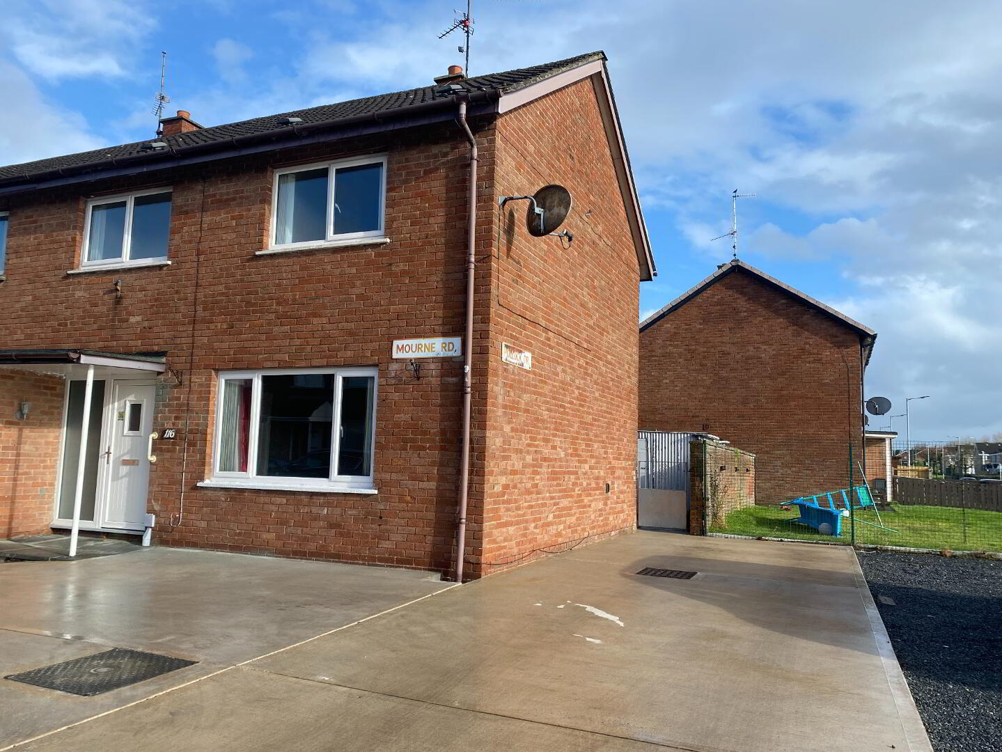 116 Mourne Road 1 of 12