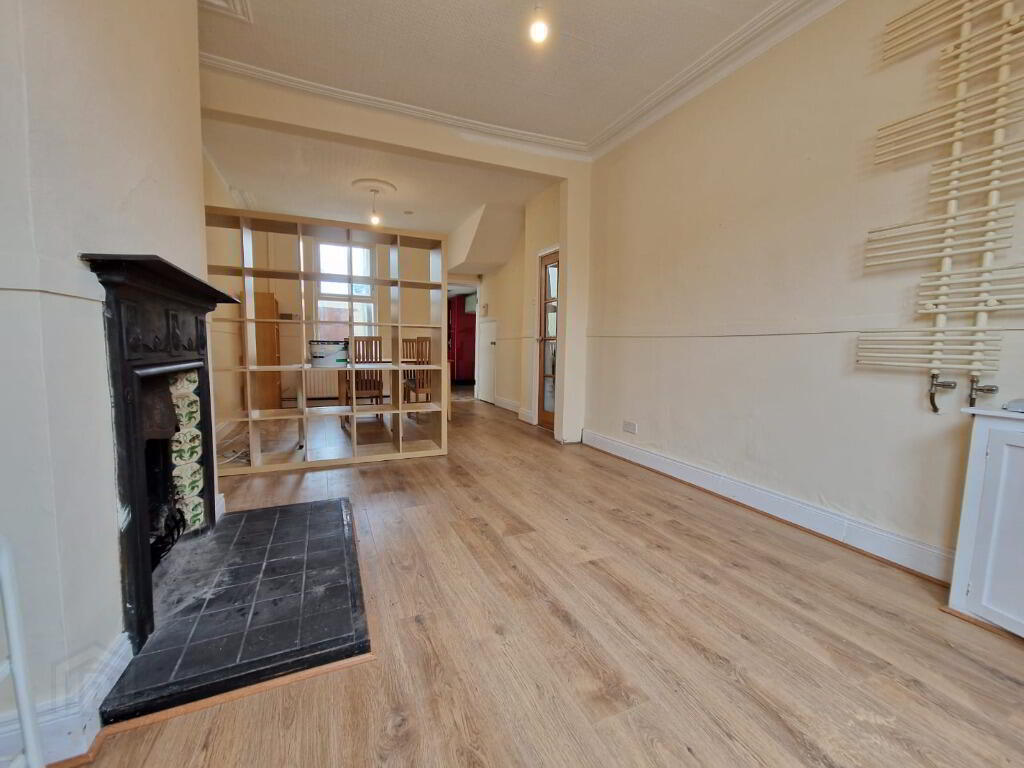 20 Belmont Avenue 12 of 15