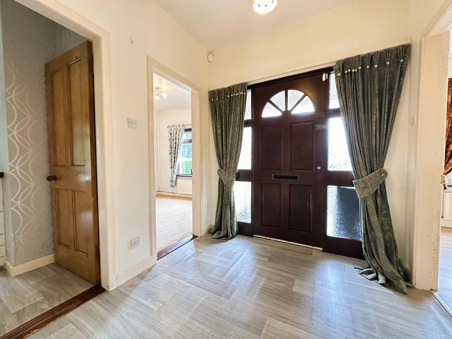 1 Ashley Gardens 4 of 16