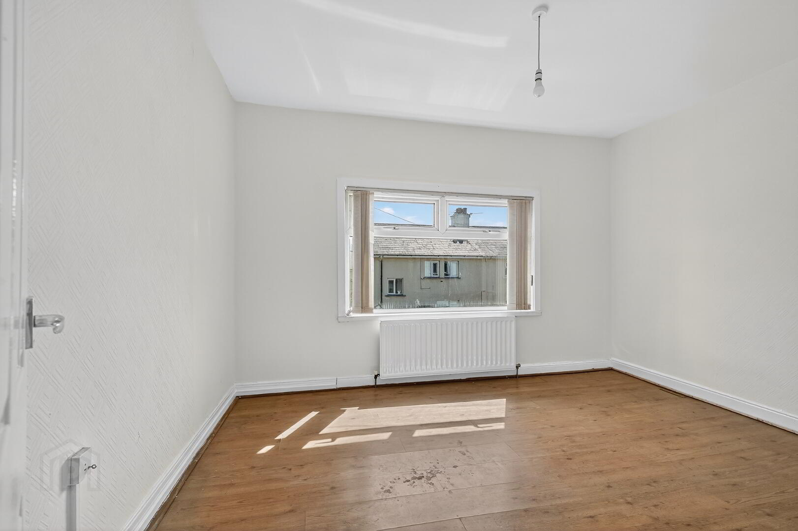 12 Ardenvohr Street 15 of 17