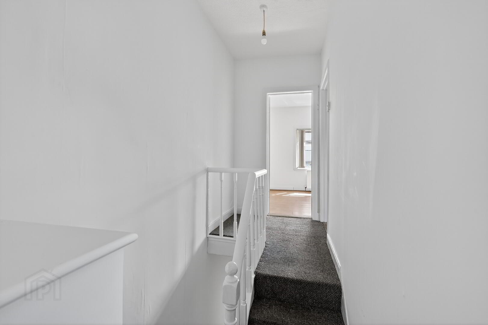 12 Ardenvohr Street 12 of 17