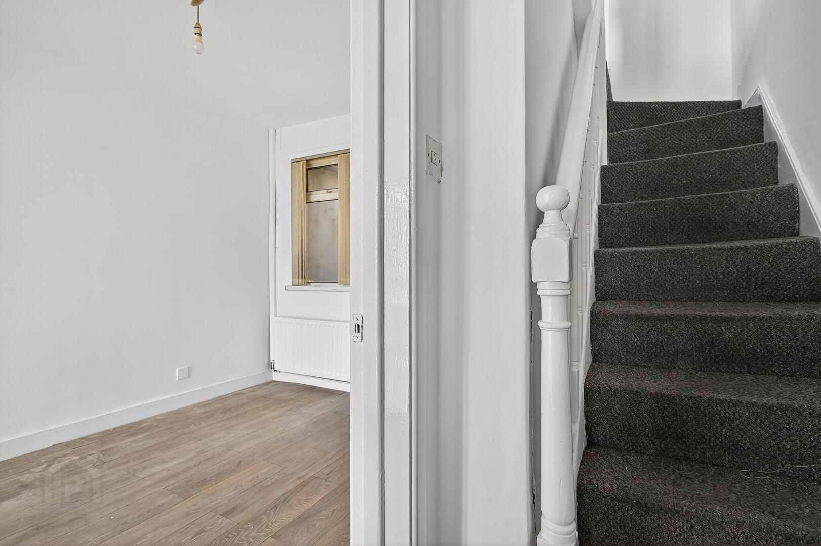 12 Ardenvohr Street 11 of 17