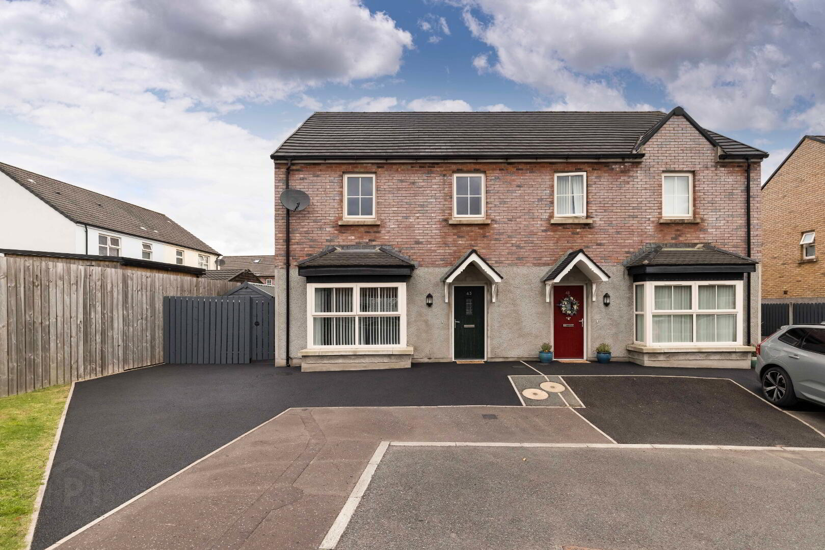 property description image