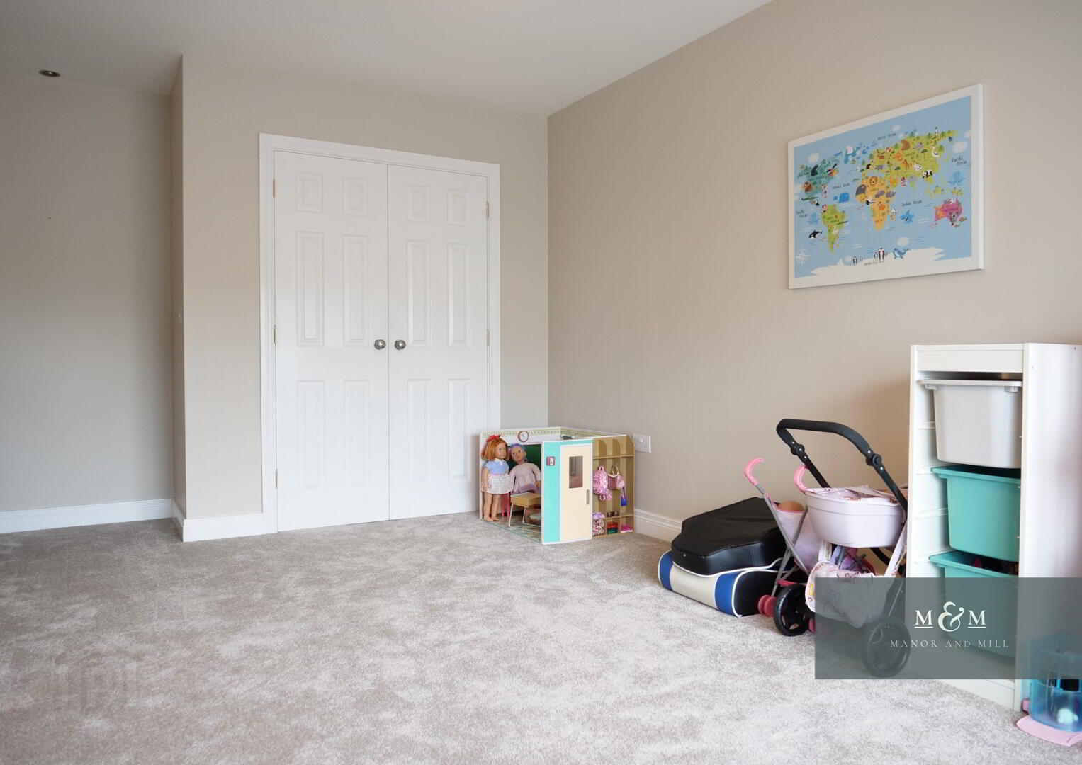12 Johnstown Mews 18 of 39