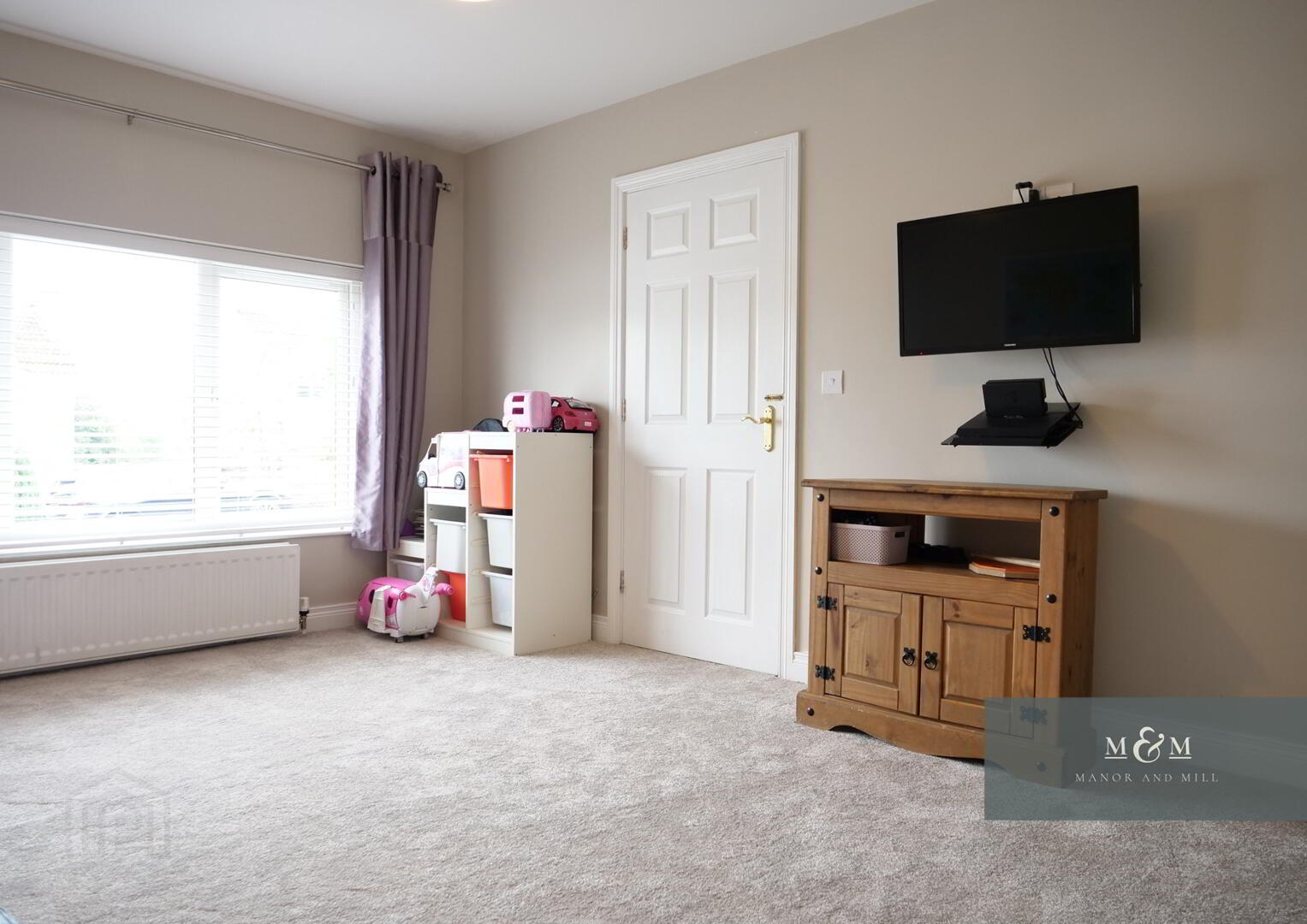 12 Johnstown Mews 19 of 39