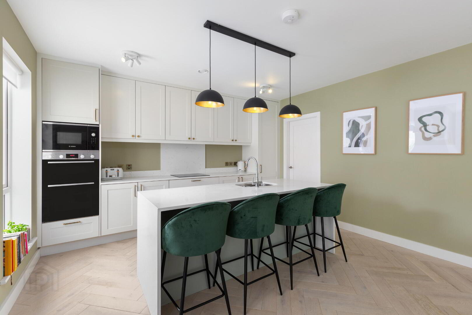 24 Vartry Avenue 6 of 27