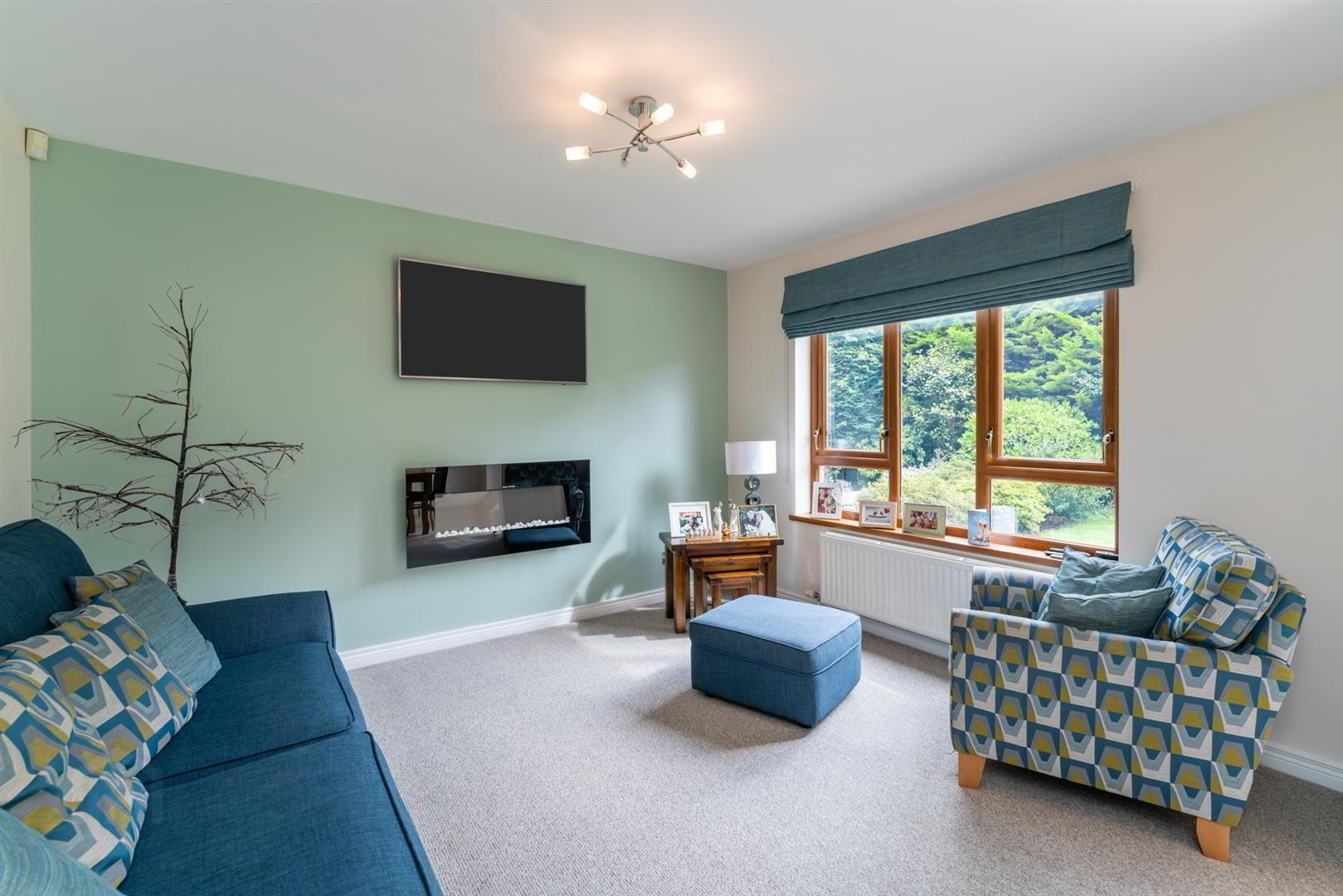 4 Garland Crescent 14 of 30